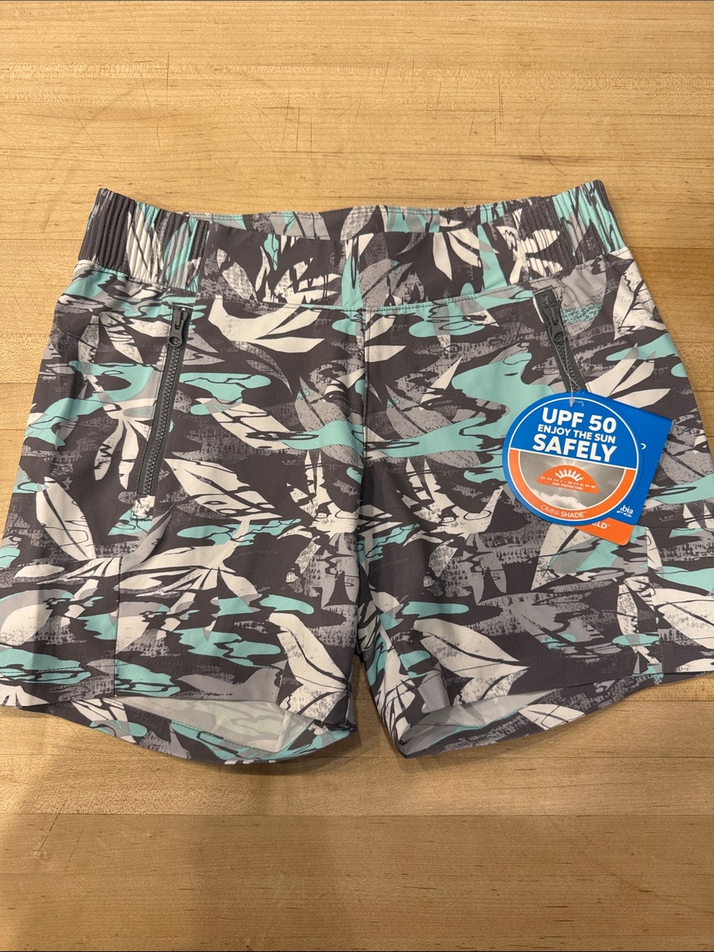 Columbia 5” Tidal ll Shorts NWT
